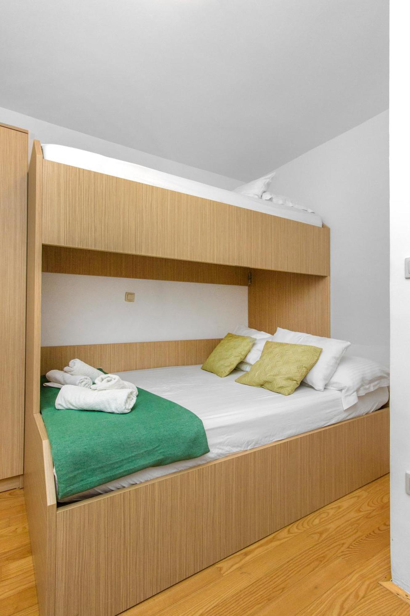 Apartmani Gnjidic Srima Exterior foto