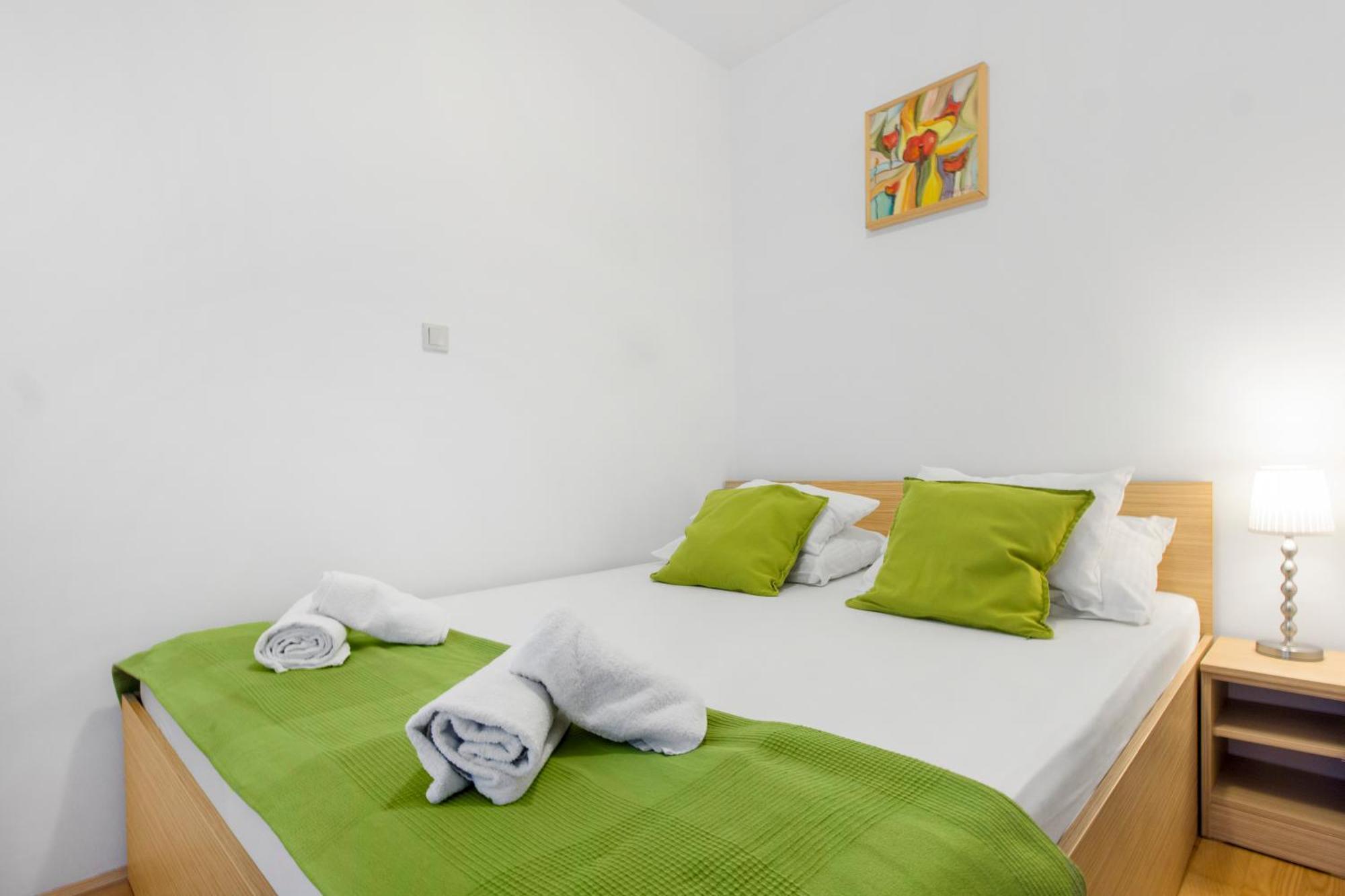 Apartmani Gnjidic Srima Exterior foto