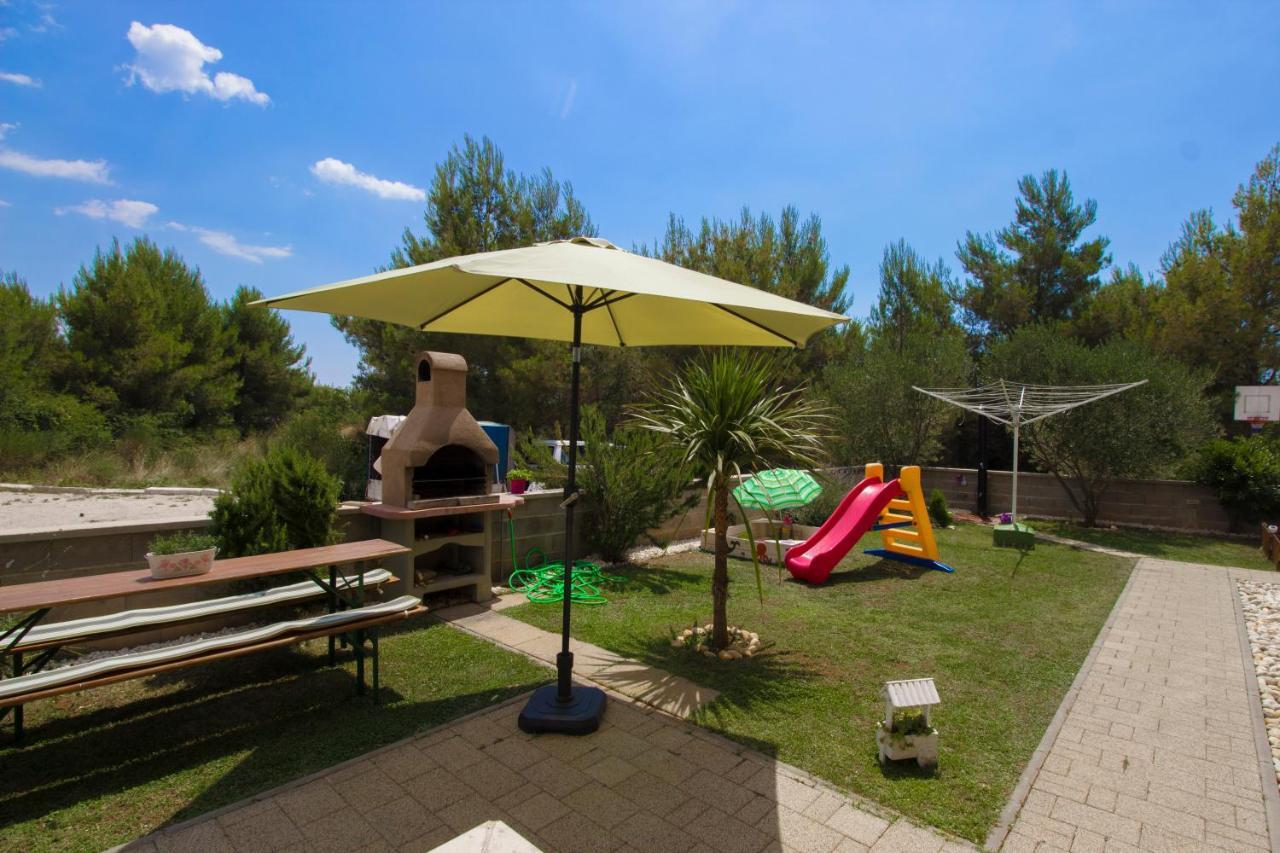 Apartmani Gnjidic Srima Exterior foto